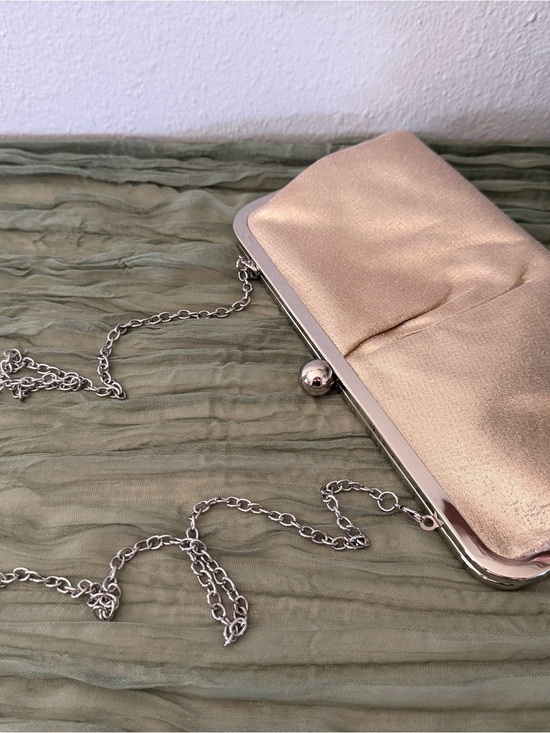 ANTONIO MELANI Handbags - ANTONIO MELANI Champagne Gold Frame-Clasp Clutch